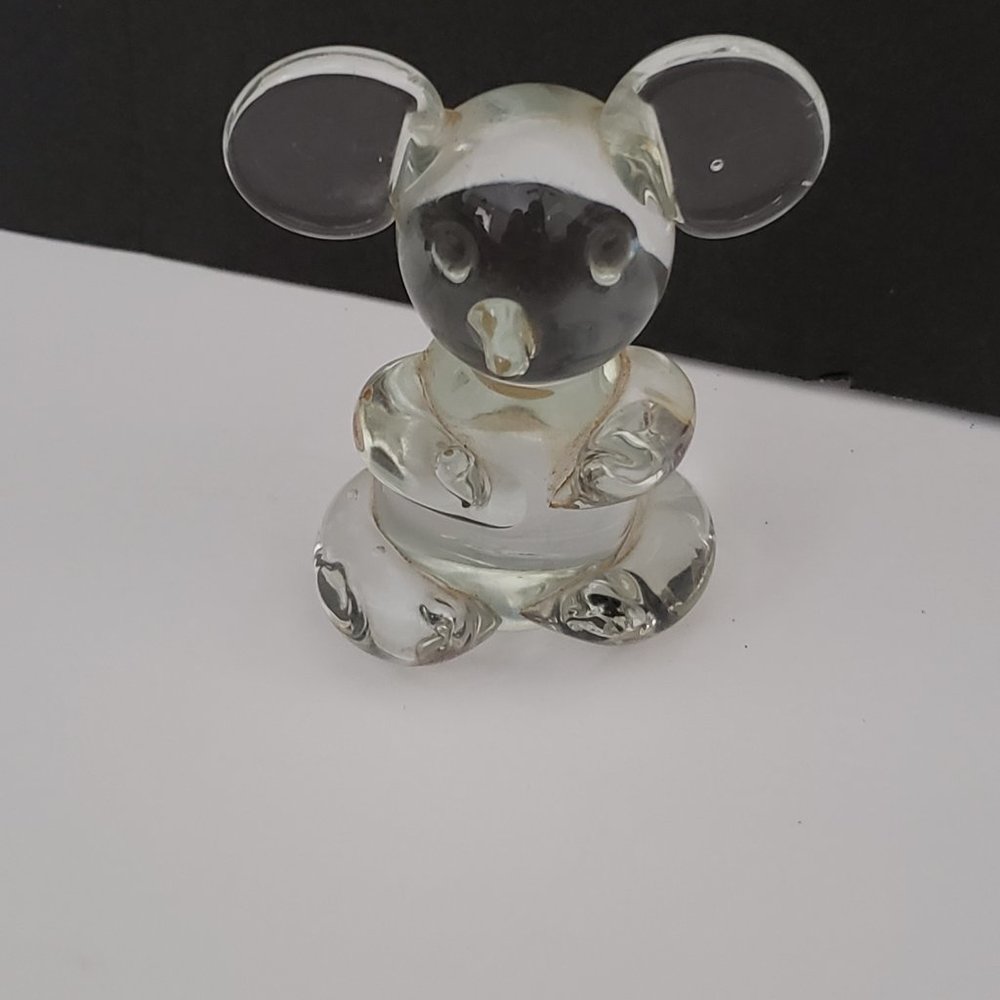 Bear figurine